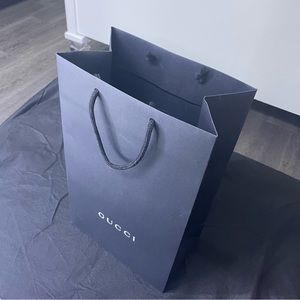 Gucci gift bag / store bag
